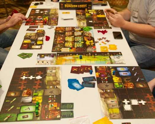 Dungeon Lords: Festival Season, процес гри