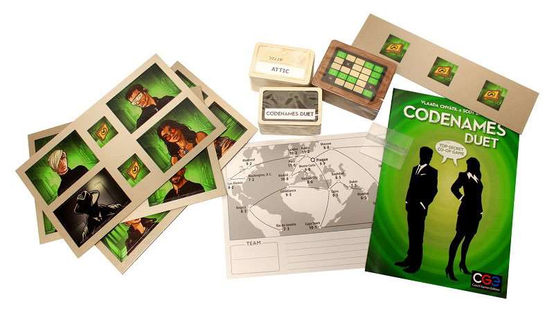 Codenames Duet, компоненти