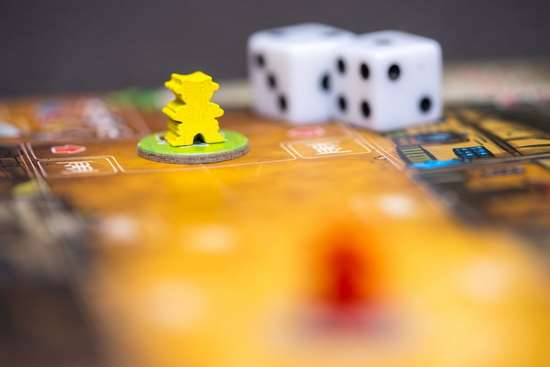 A Fistful of Meeples. Компоненти