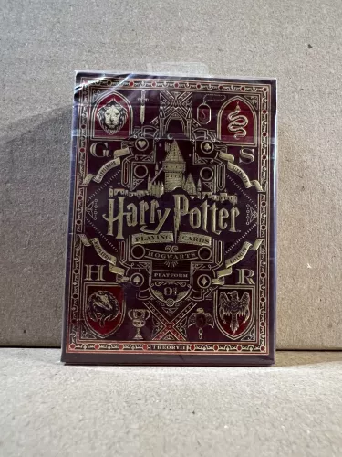 Покерні карти Harry Potter Playing Cards - Red (Gryffindor) (Уцінка)